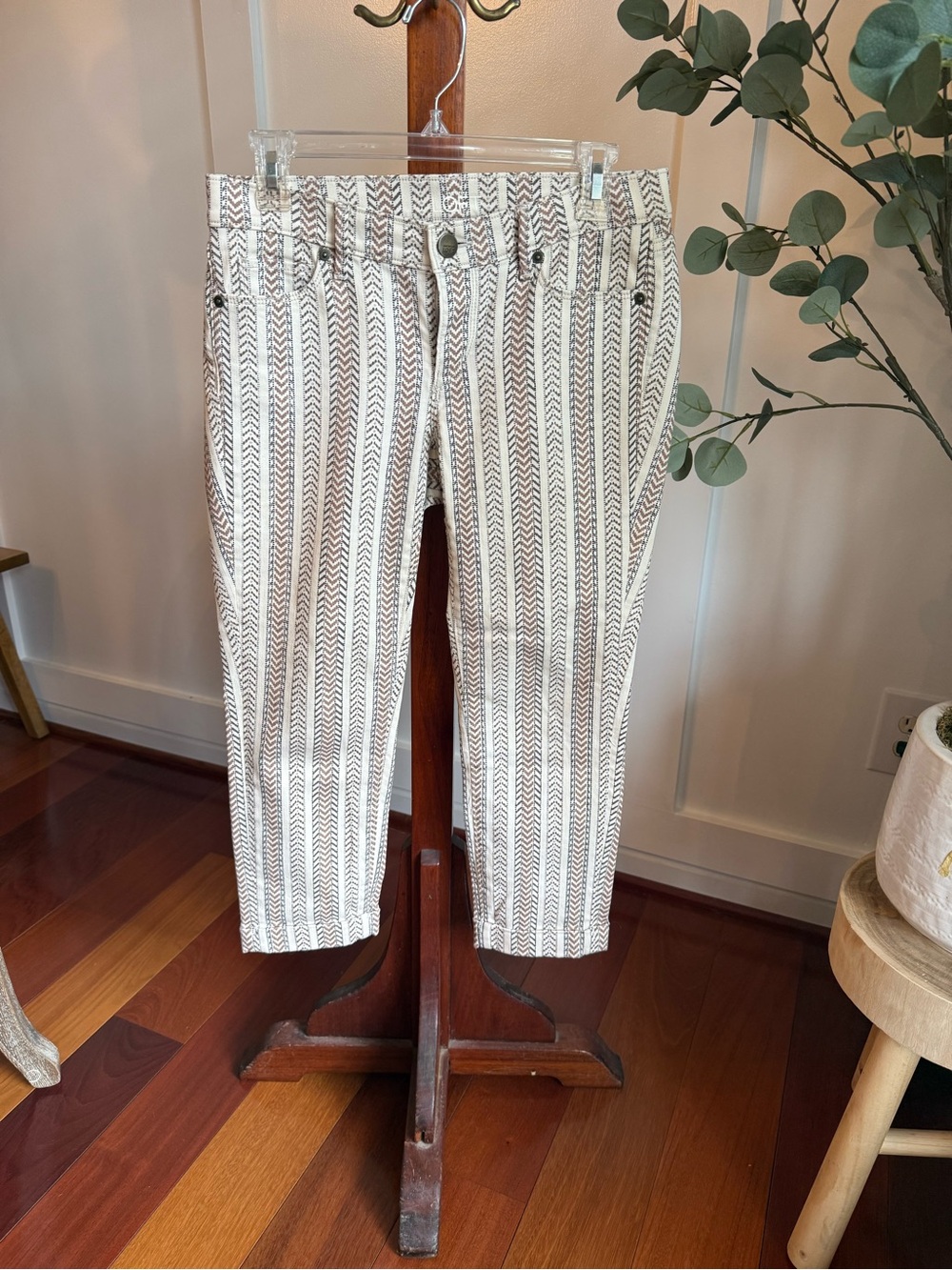 LOFT Stripe Pattern Crop Jeans in Cream and Brown. So cute!!